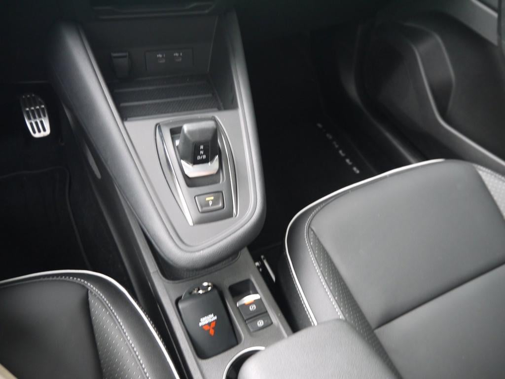 Mitsubishi Grandis 1.8 hev instyle | rijklaar
