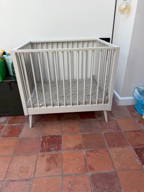 Baby box