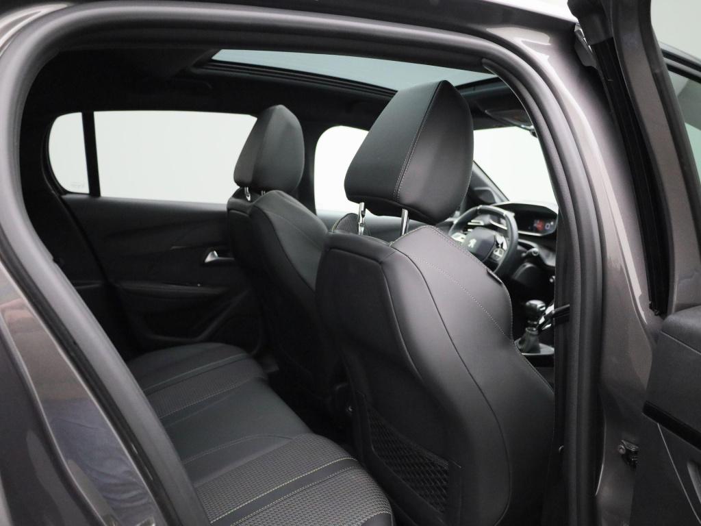 Peugeot 208 1.2 puretech 100 gt line | panoramadak | half-leder | navigatie