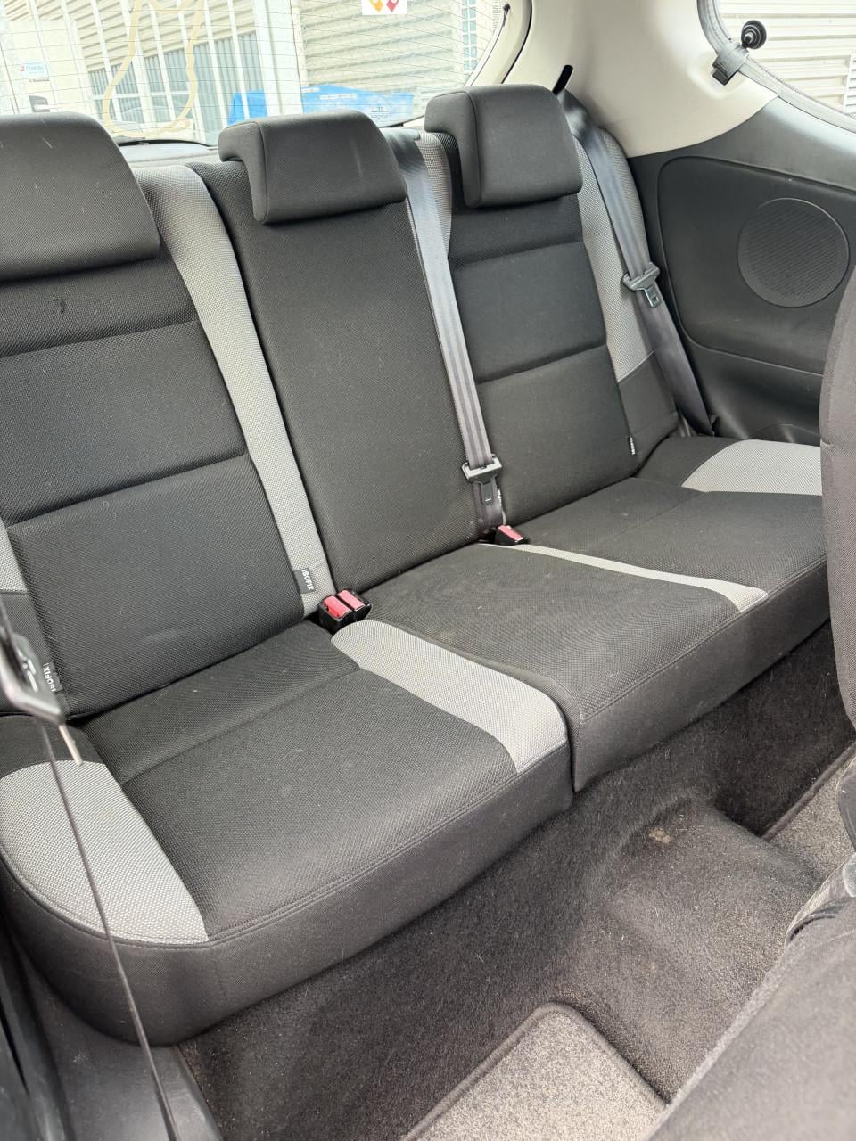 Peugeot 207 zuinig 1.4 + Airco, Weinig KM, onderhoud gehad.