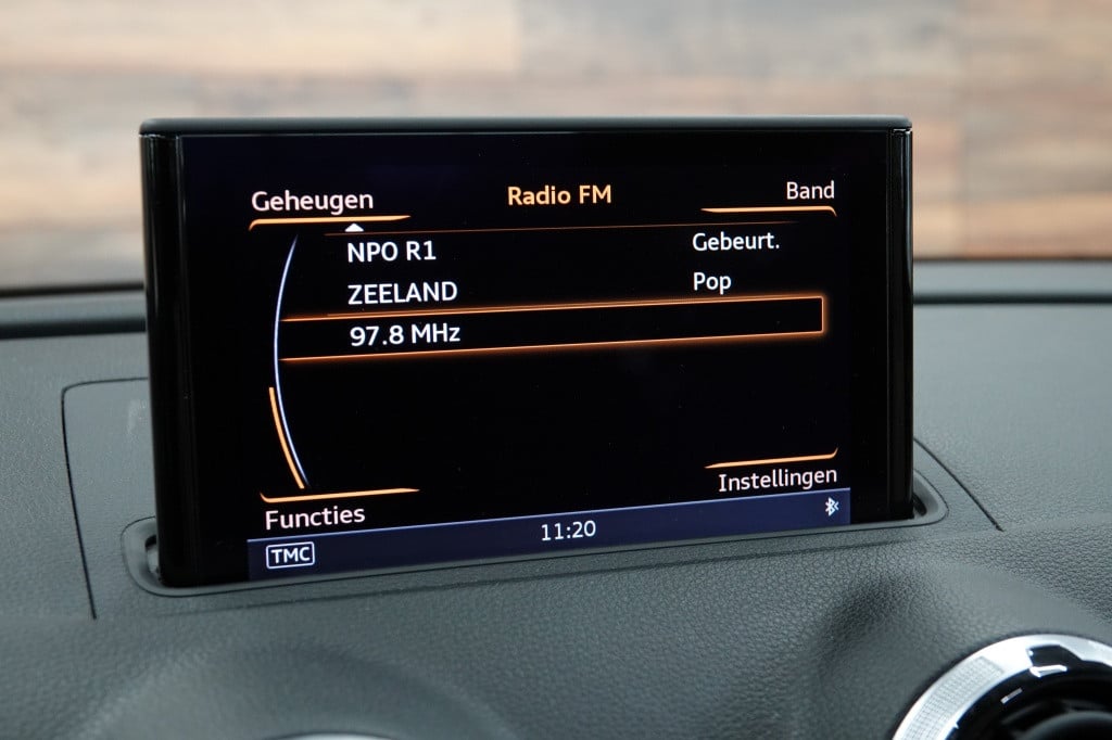 Audi A3 sportback 1.8 tfsi | pano | acc | lane assist | camera |