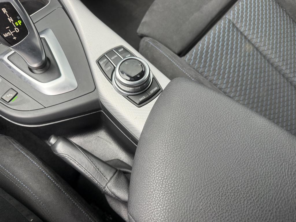 BMW 1 Serie 118i high executive m-sportpakket 5-drs