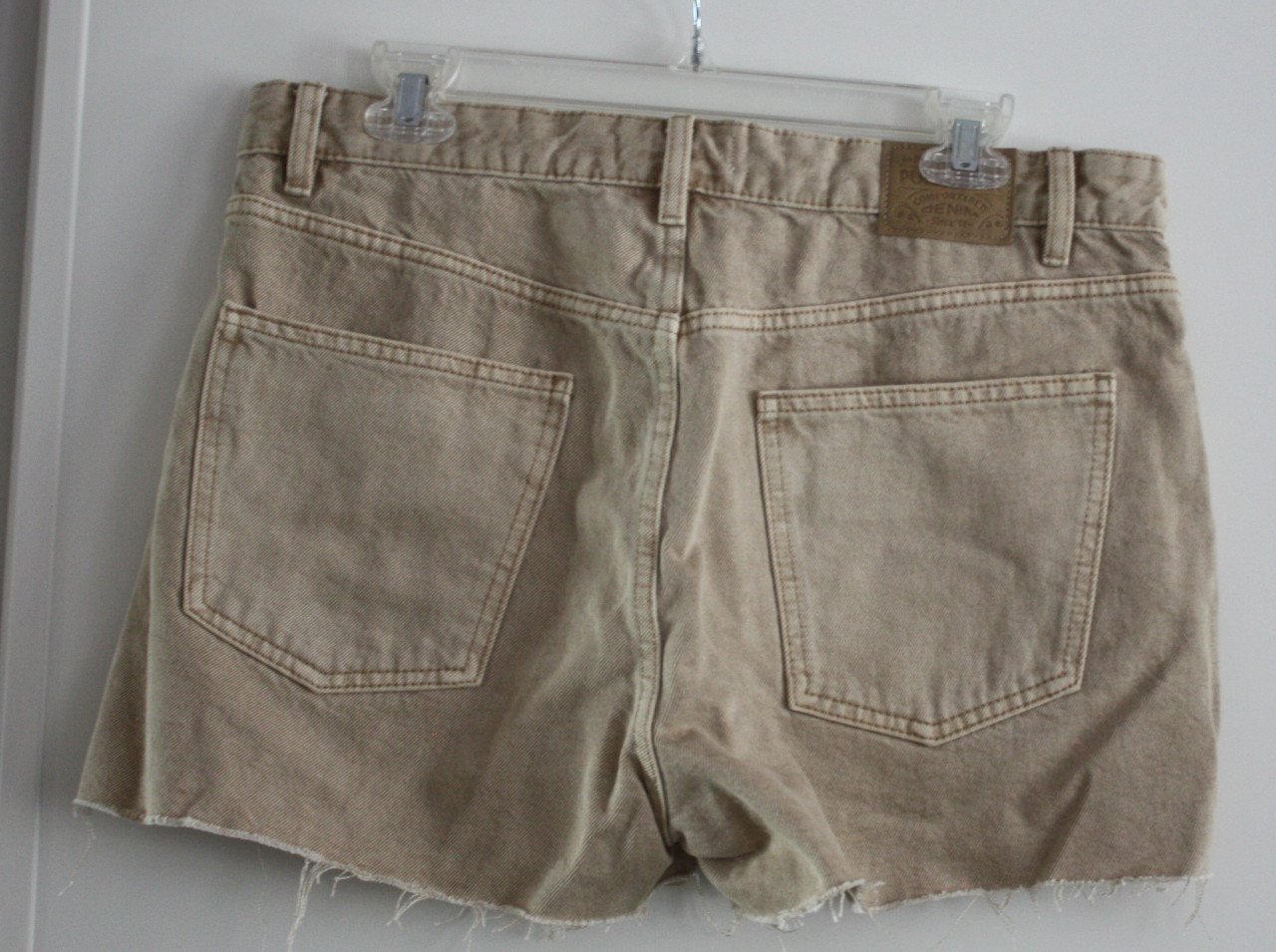 Bruine korte broek maat 42
