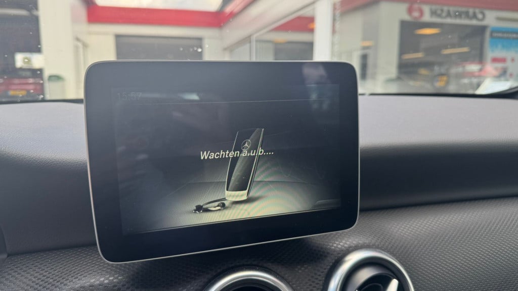 Mercedes-Benz A-Klasse 180 business solution