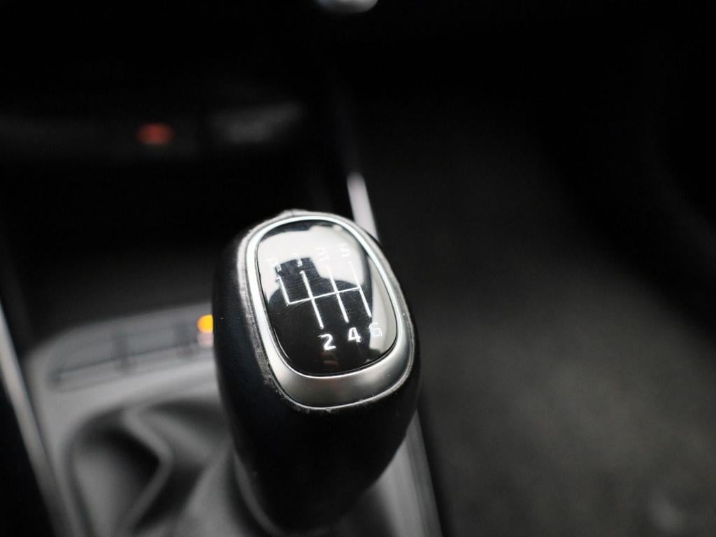 Kia Stonic 1.0 t-gdi mhev dynamicline | lmv | navigatie | parkeer sensoren 