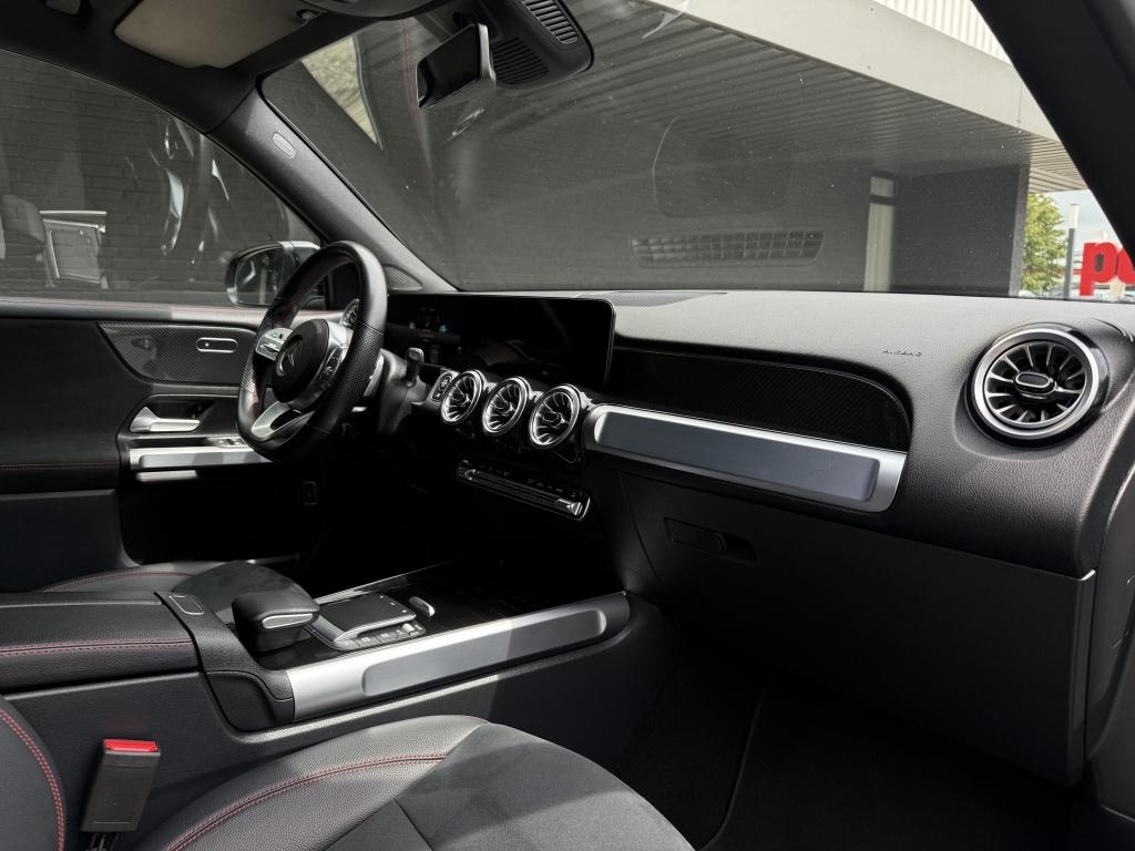 Mercedes-Benz Glb 180 amg line - 7 persoons - origineel nl -