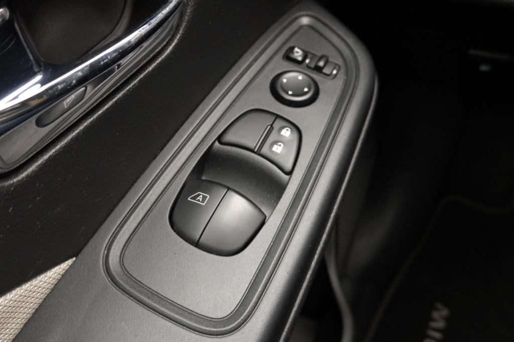 Nissan Micra 0.9 ig-t n-connecta