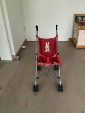 Inklapbare Nijntje buggy voor pop
