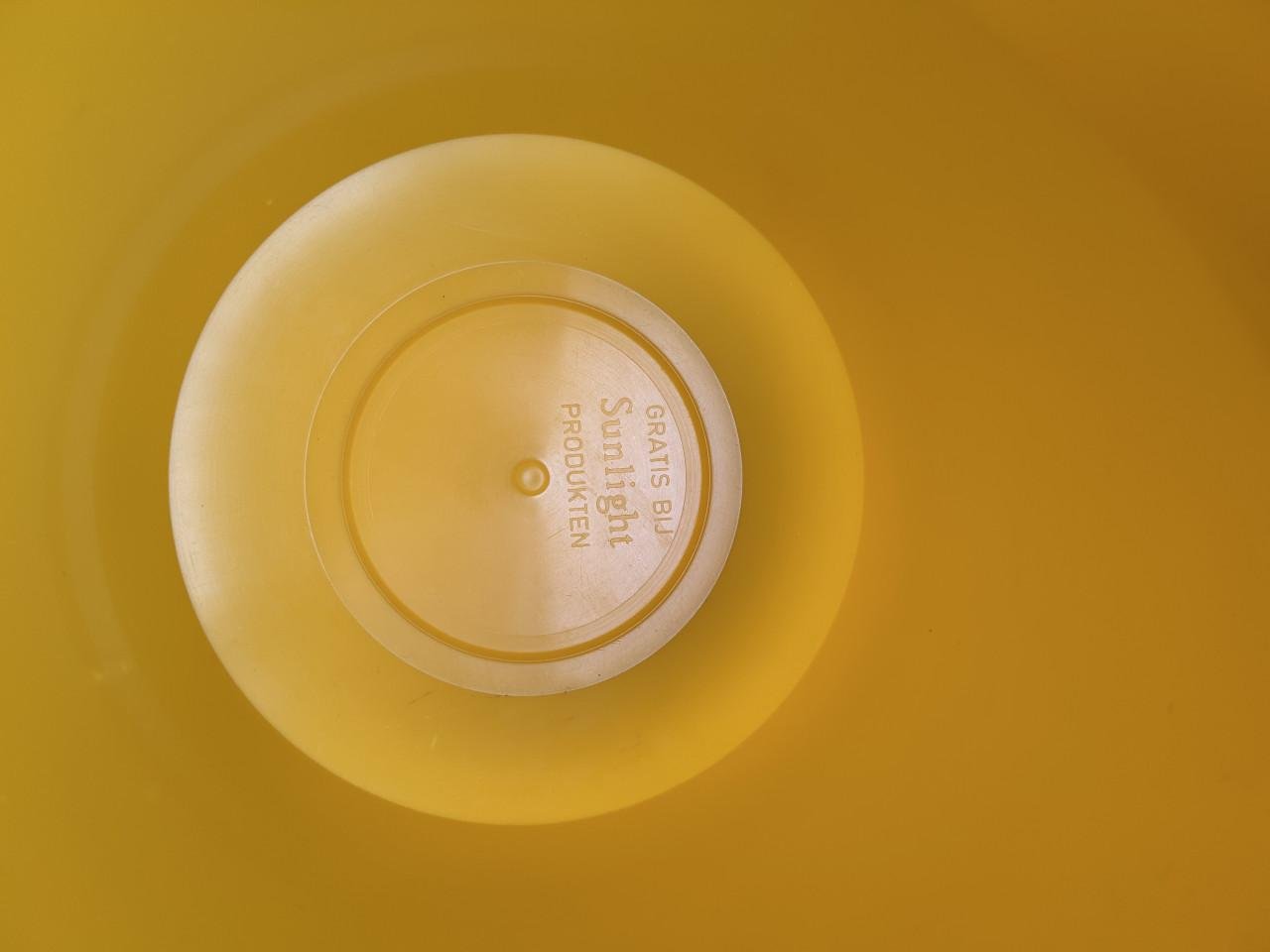 Retro/vintage naaidoos.  van Sunlight,