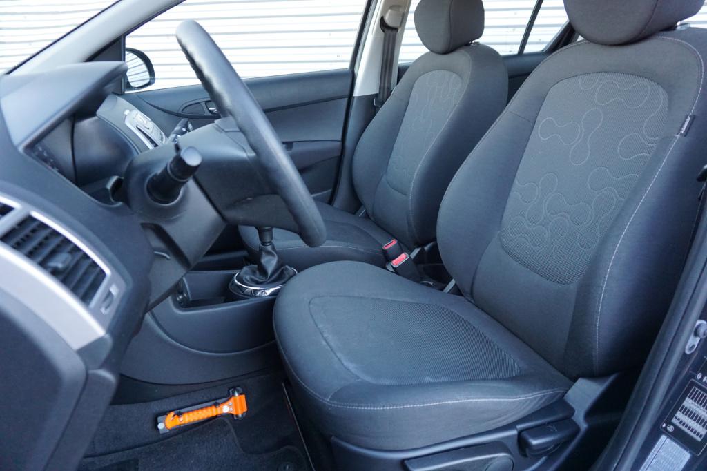 Hyundai I 20 1.2i plus climate / elektr. ramen / nap