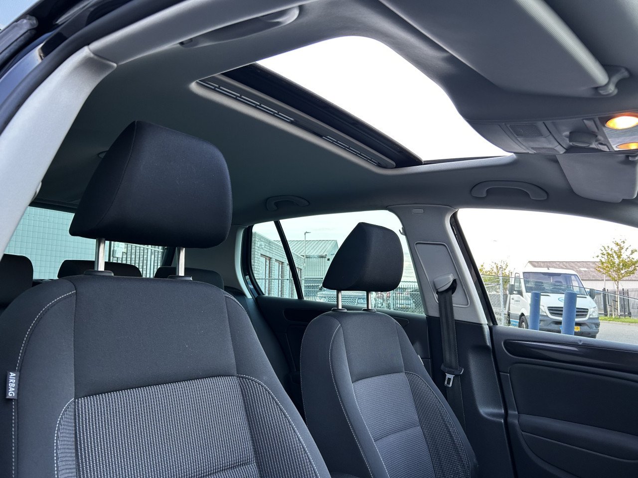 Volkswagen Golf 1.4 TSI Comfortline/CARPLAY/APK/AIRCO/DAKJE/