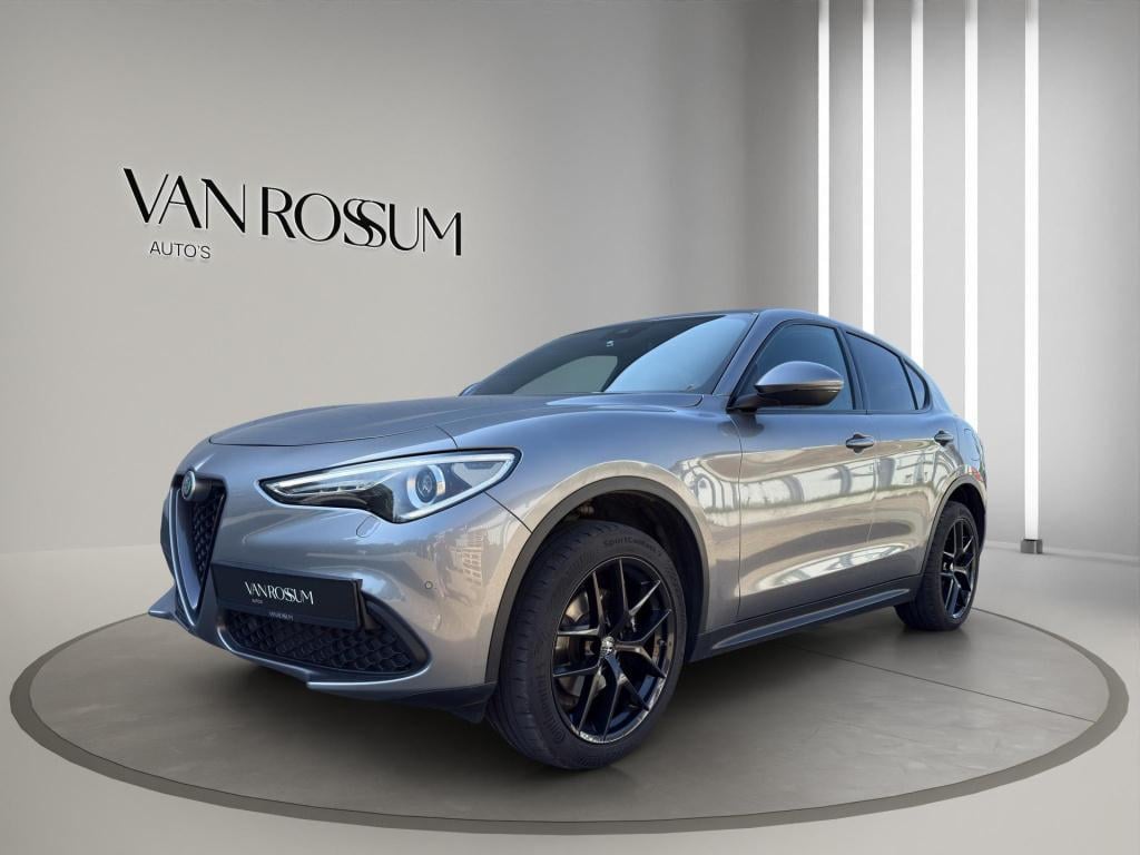 Alfa Romeo Stelvio 2.0 t awd super | 20" | camera | leder / sportstoelen | 