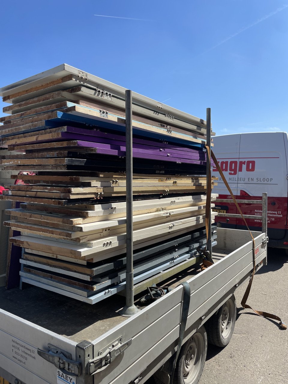 **Grootste assortiment tweedehands paneeldeuren**