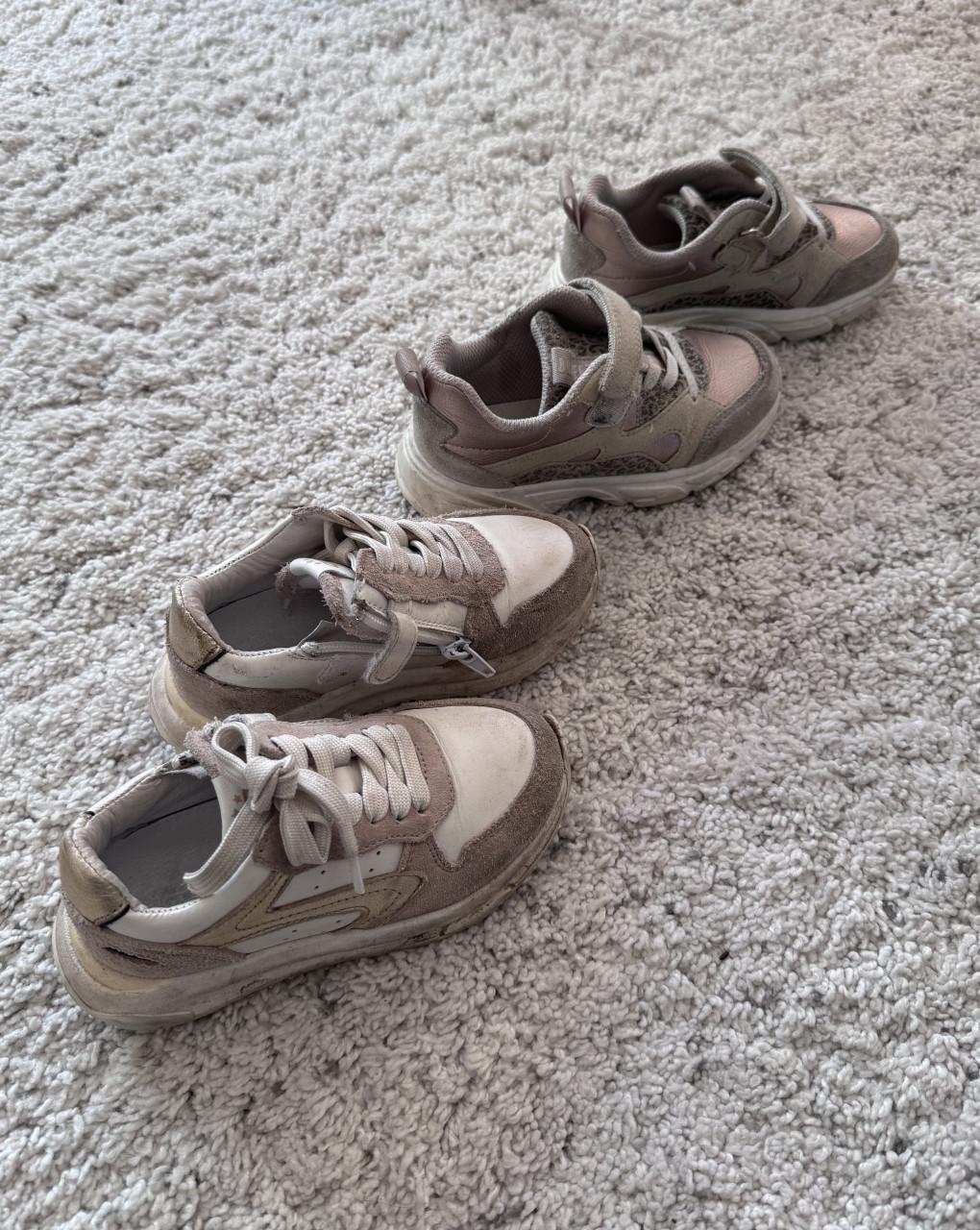 2 paar meisjes schoenen
