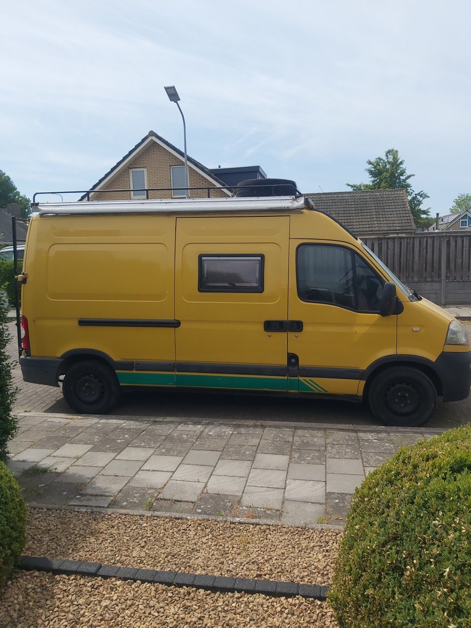 Buscamper Opel Movano