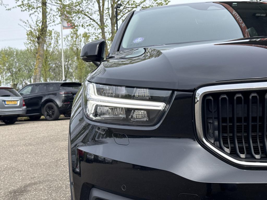 Volvo XC40 2.0 t5 awd intro edition | nl-auto | vol opties | pano | trekhaa