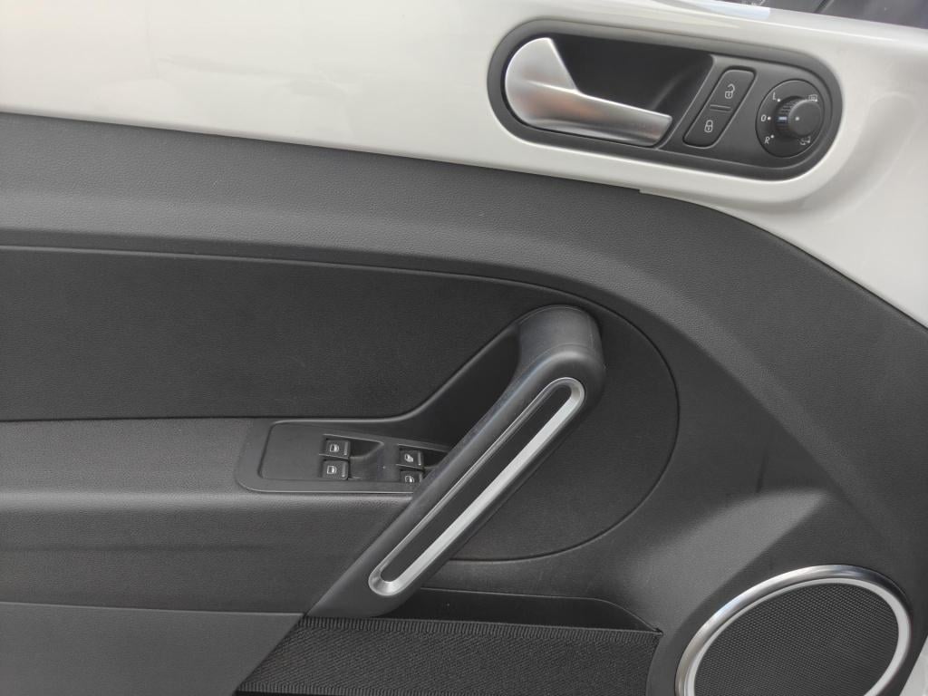 Volkswagen New Beetle cabriolet 1.4 tsi sport fender/clima/cruise