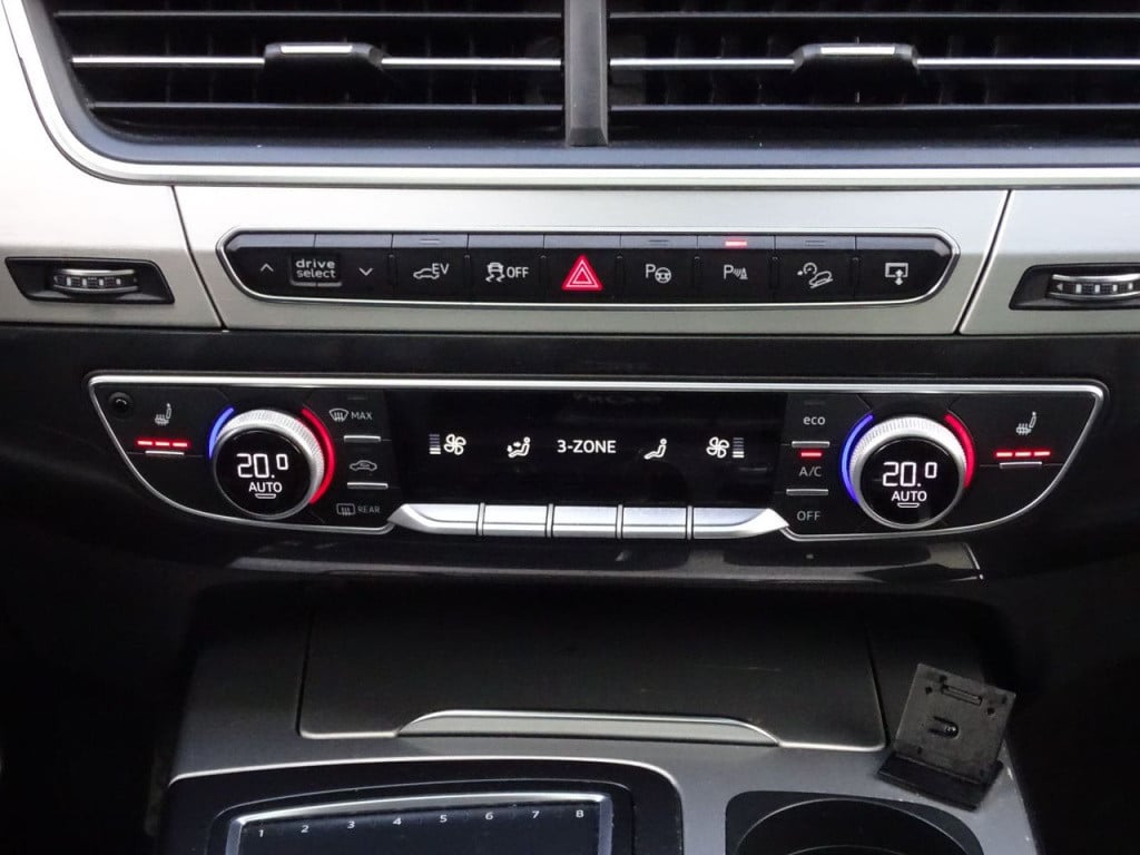 Audi Q7 3.0 tdi e-tron quattro sport s-line | pano | 22"