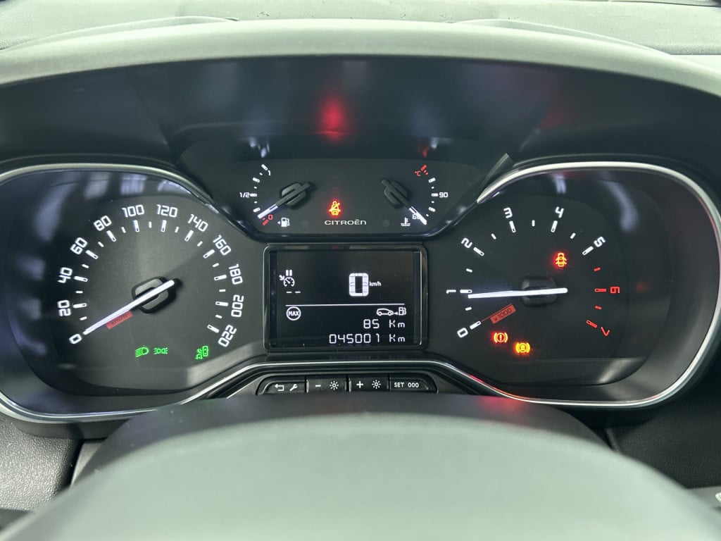 Citroen C3 Aircross 110 pk shine | rijklaar | camera | keyless entry | 17" 