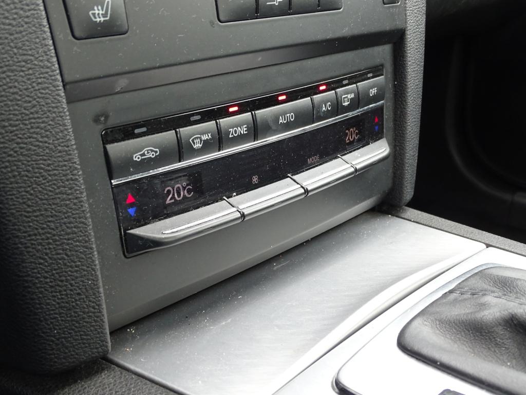 Mercedes-Benz E-Klasse coupé 250 cgi elegance automaat | pano | navi