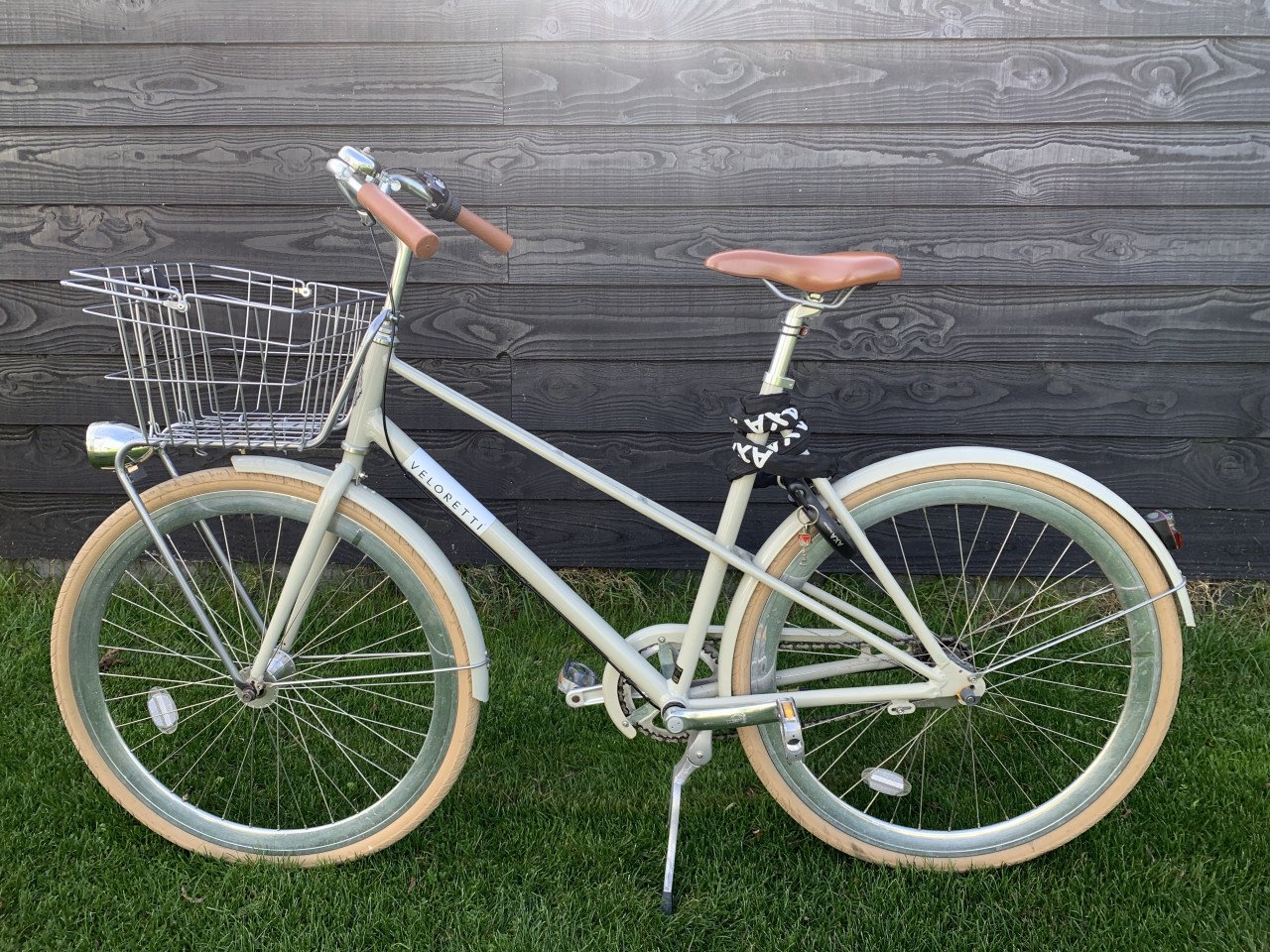 Veloretti fiets cafe racer pebble grey
