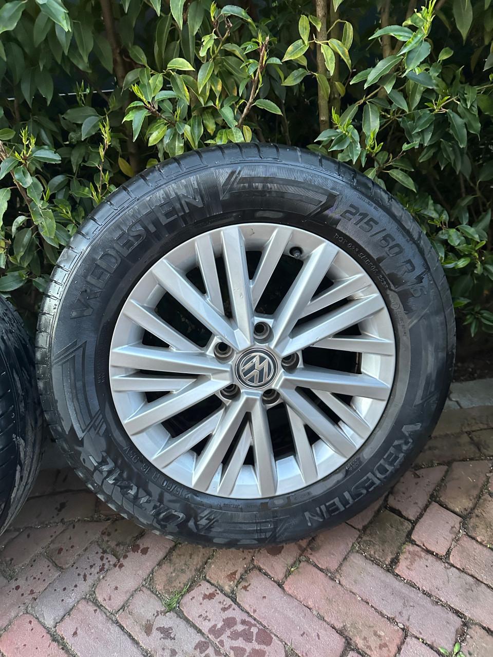 VW TROC velgen 16 inch zomerbanden