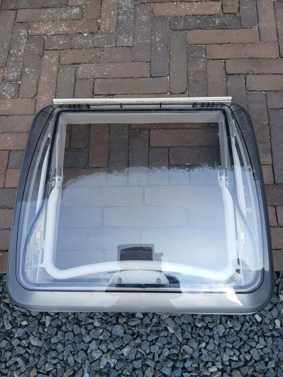 Dometic dakluik
