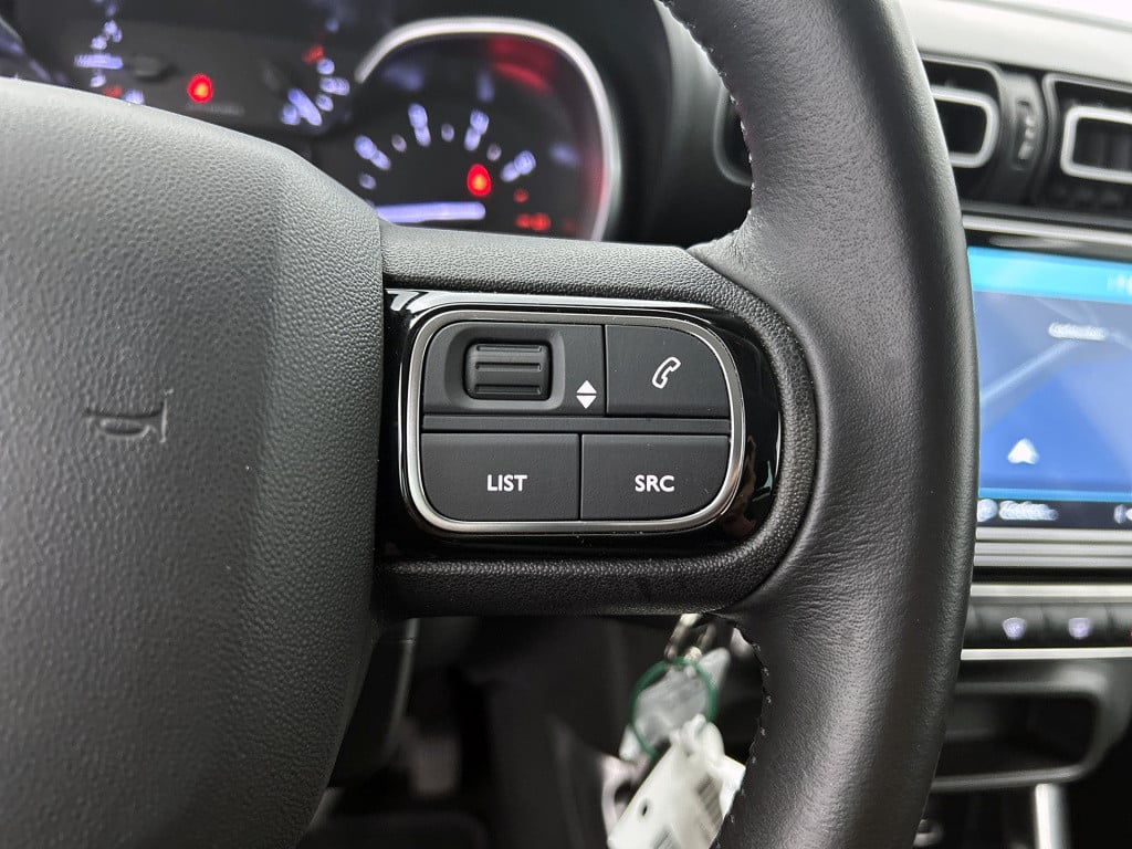 Citroen C3 Aircross puretech 110 pk shine | achteruitrijcamera | parkeersen