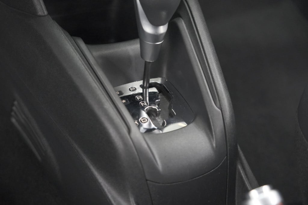Peugeot 208 puretech 110 gt-line | apple carplay | parkeersensoren | climat