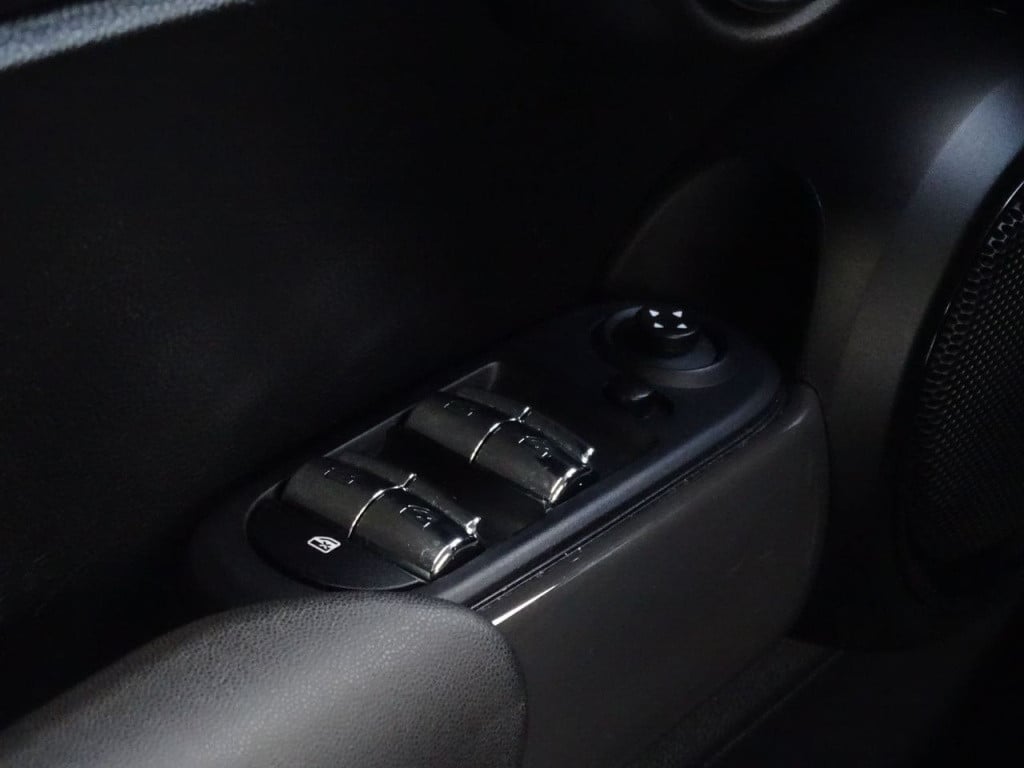 Mini Cooper mini 1.5 business | navi | bluetooth | 16"