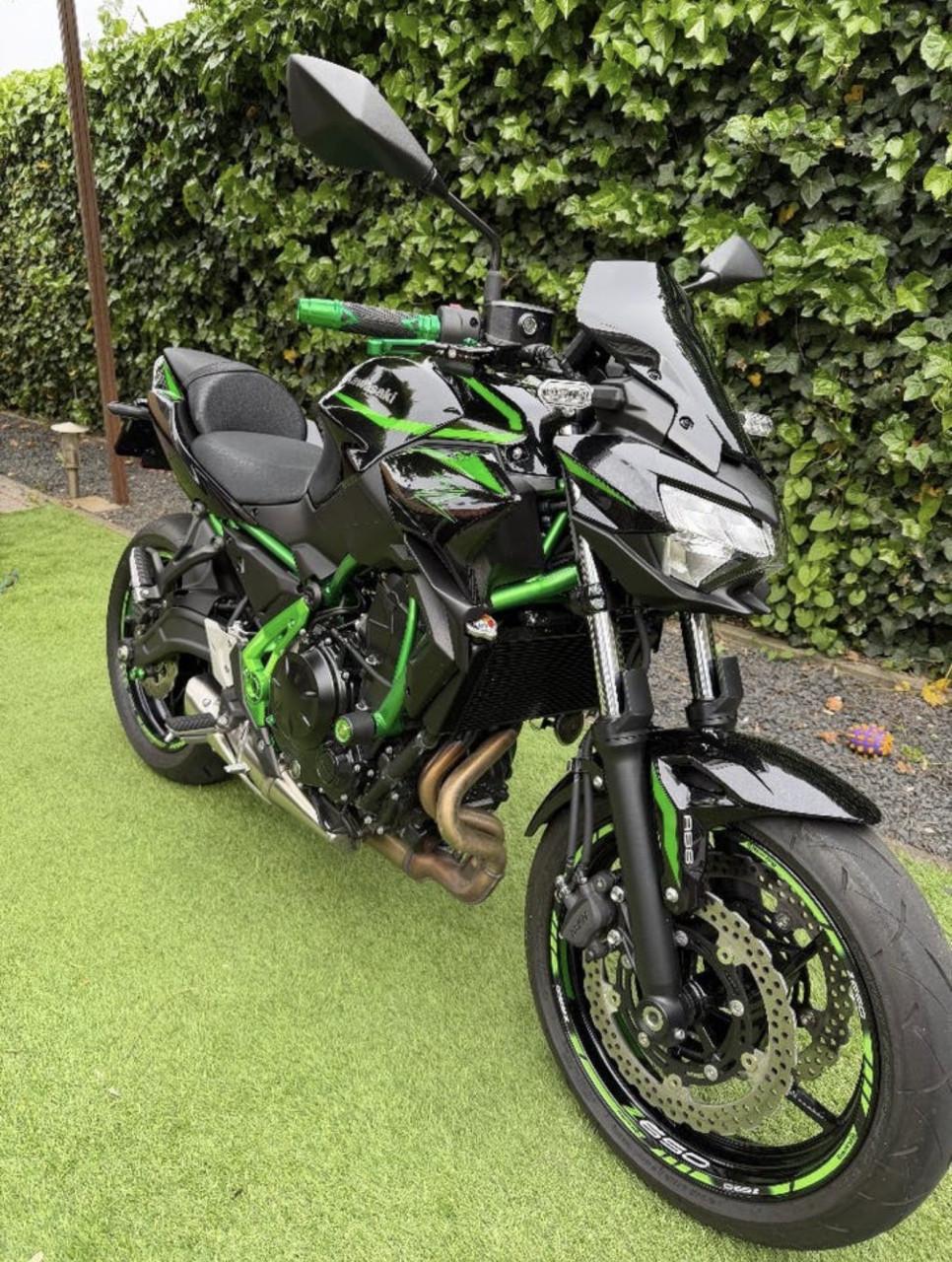 Kawasaki Z650 uit 2025 !!!