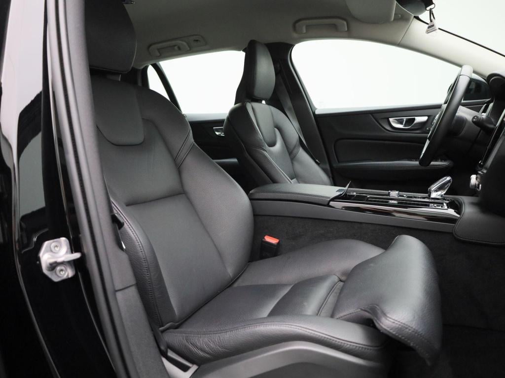 Volvo V60 2.0 t6 recharge awd inscription | automaat | apple carplay / andr