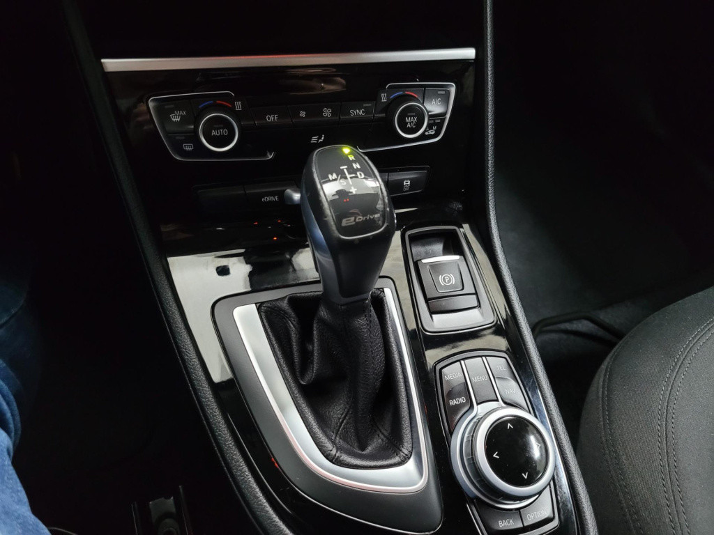 BMW 2-serie active tourer 225xe iperformance centennial executive | clima |