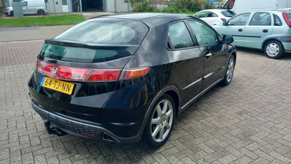 Honda Civic 1.8 sport