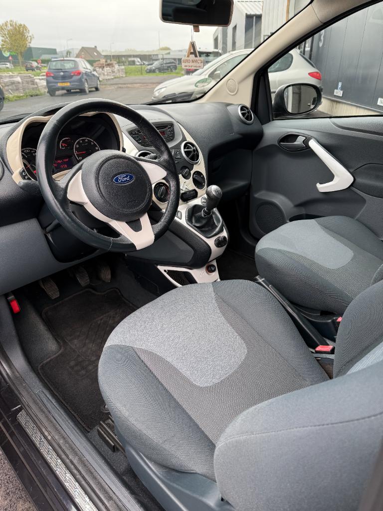 Ford KA 1.2 - titanium - airco