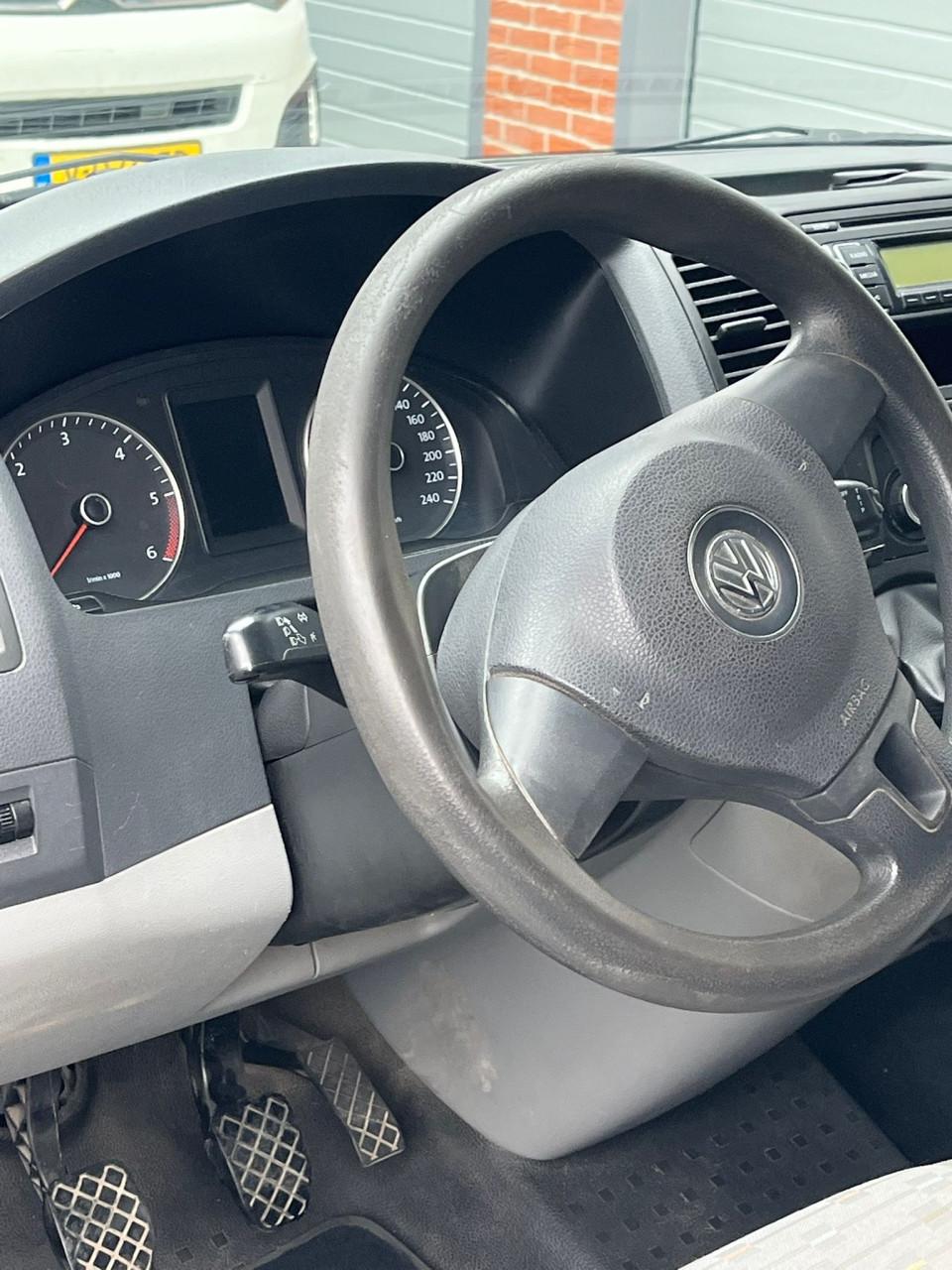 Volkswagen Transporter T5 L1H1 Diesel, bouwjaar 2011, lage km-stand