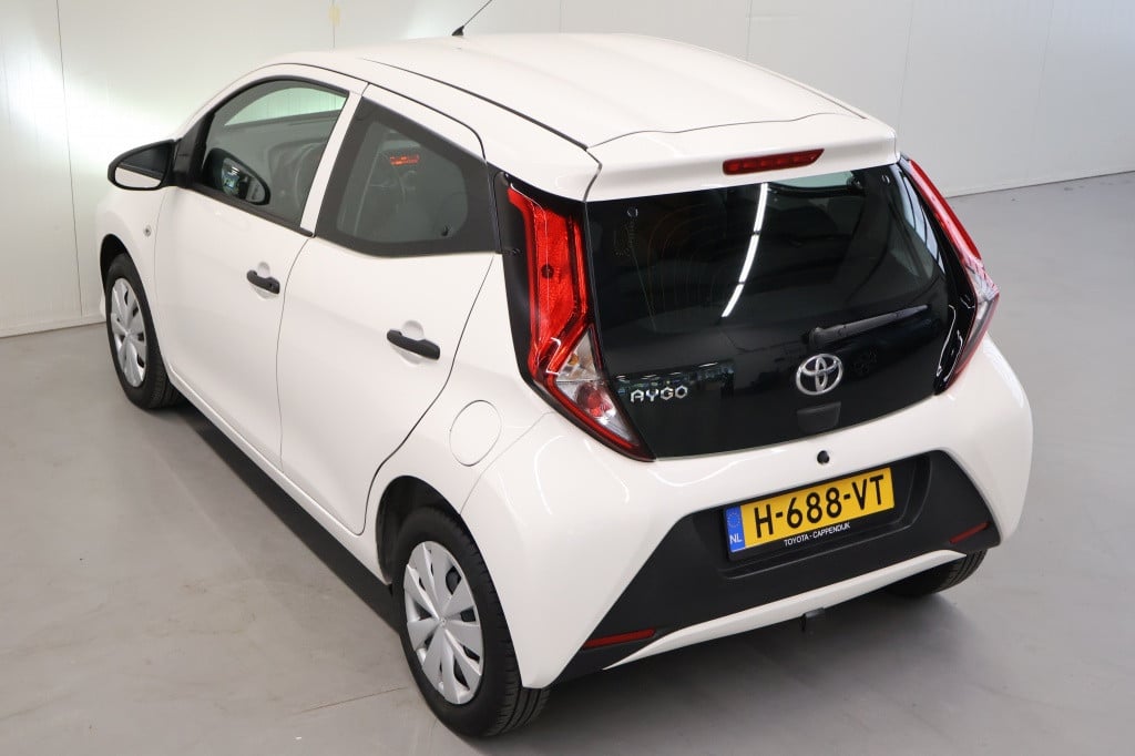 Toyota Aygo 1.0 vvt-i x-fun