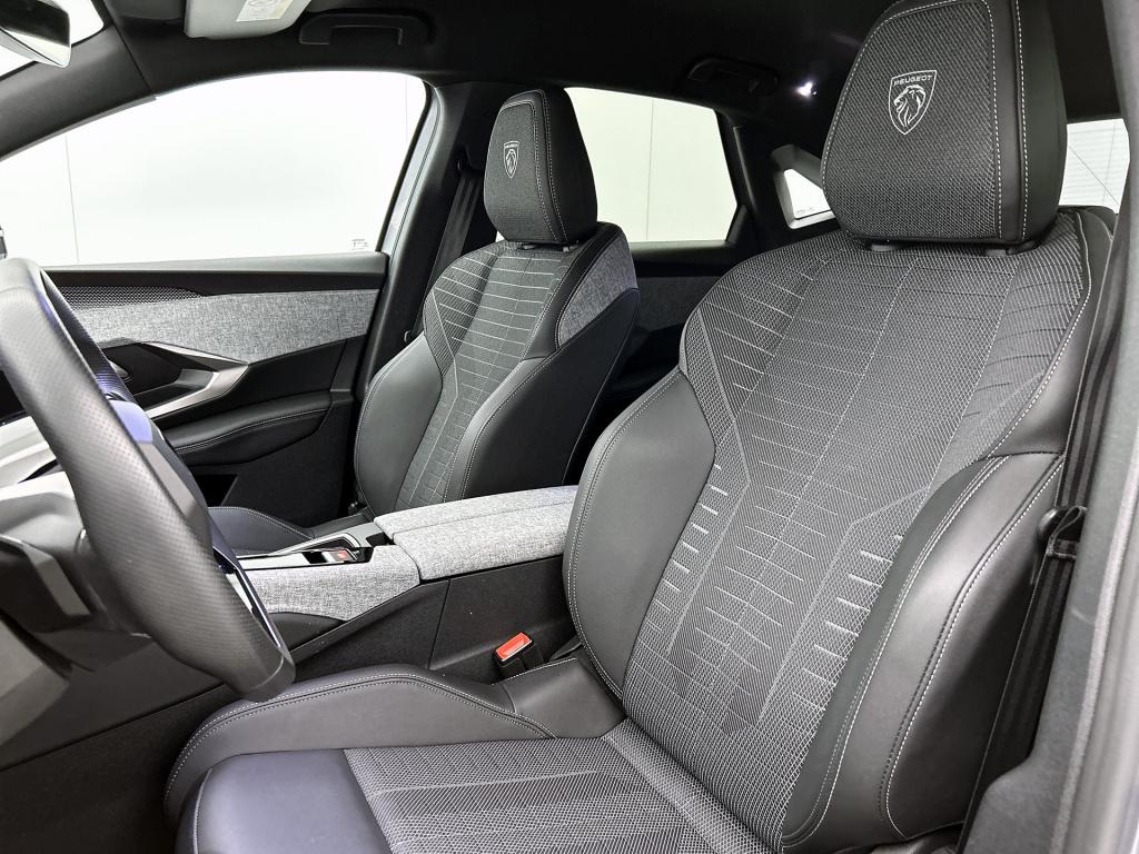 Peugeot 3008 hybrid 145pk automaat gt | rijklaar | elektrische kofferklep |
