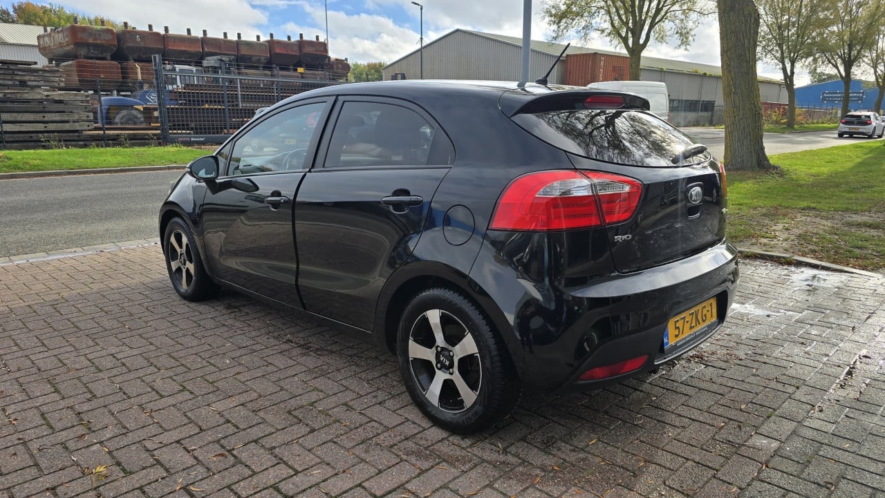 Kia Rio 1.2 CVVT Design Edition