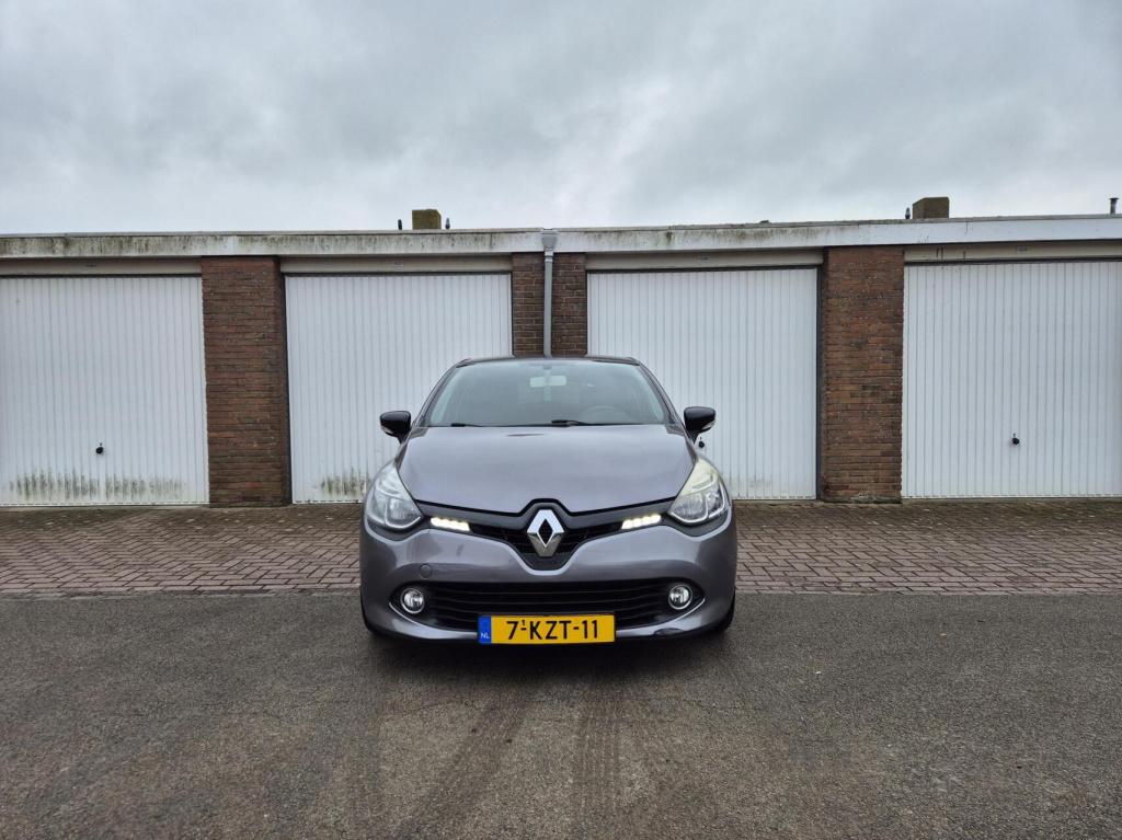 Renault Clio 0.9 tce expression / origineel nl / airco / cruisecontrol