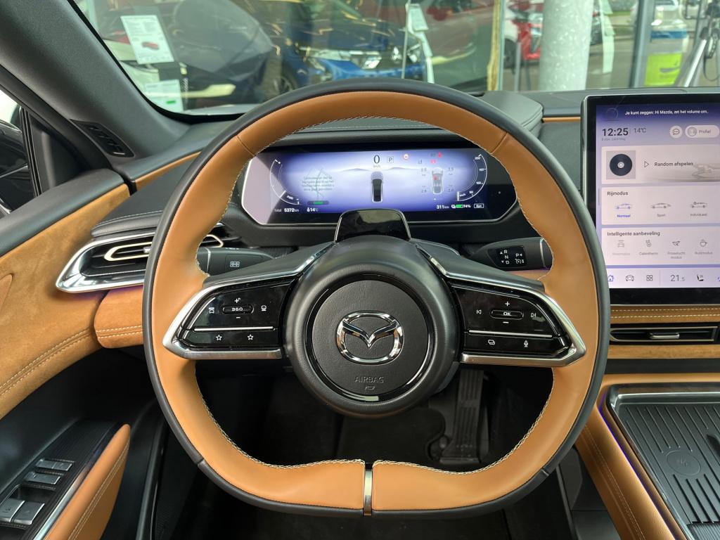 Mazda 6 6e takumi plus long range 80 kwh