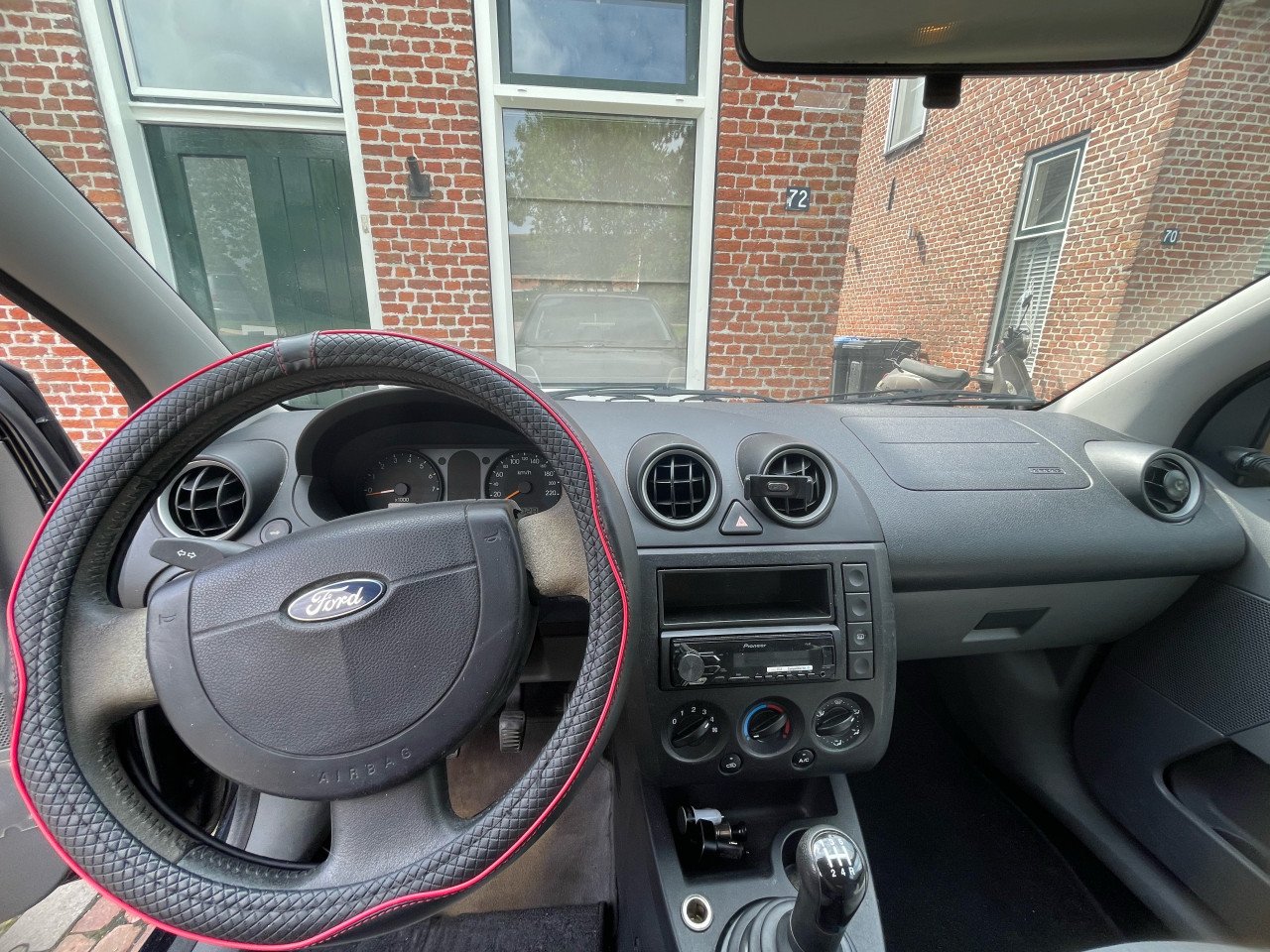 Ford Fiesta 2003 zwart