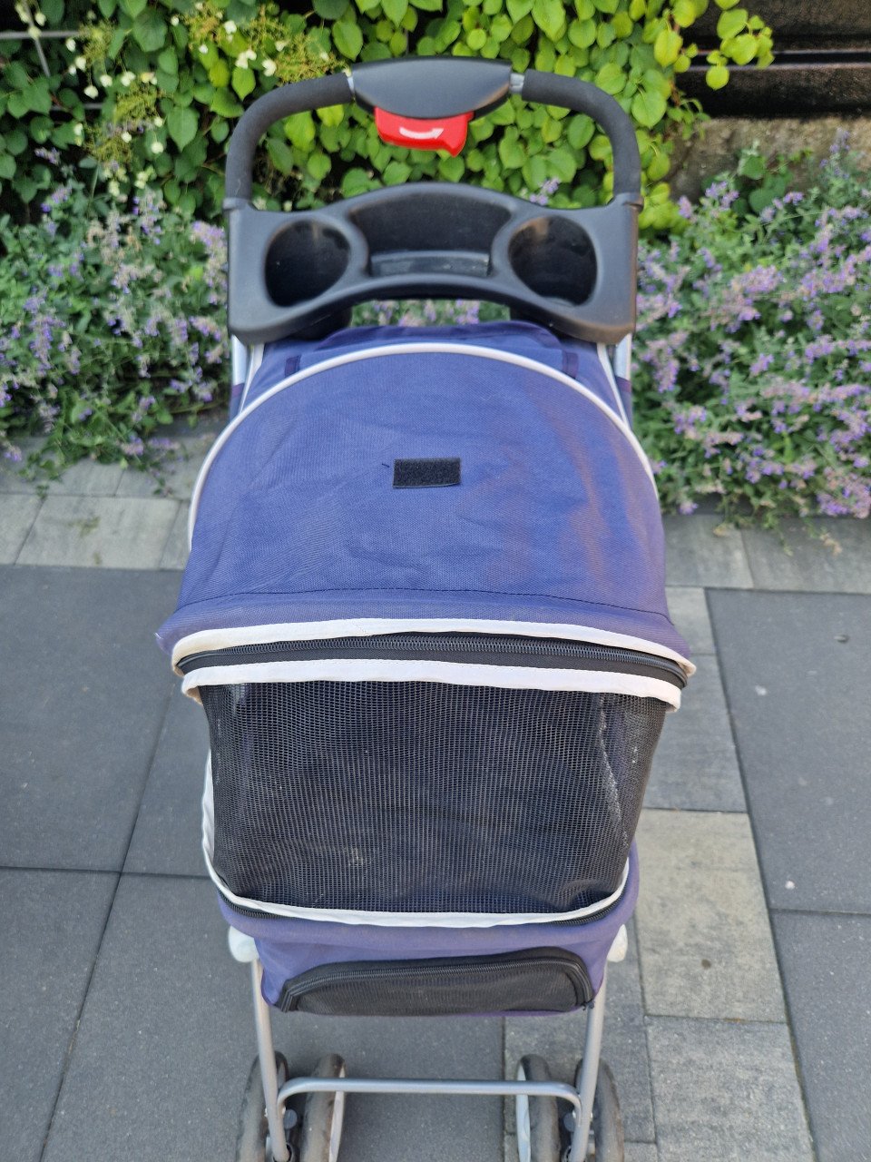 Honden wandelwagen
