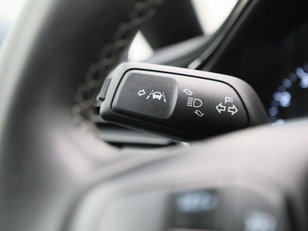 Ford Fiesta 1.0 ecoboost hybrid titanium | climate control | cruise control