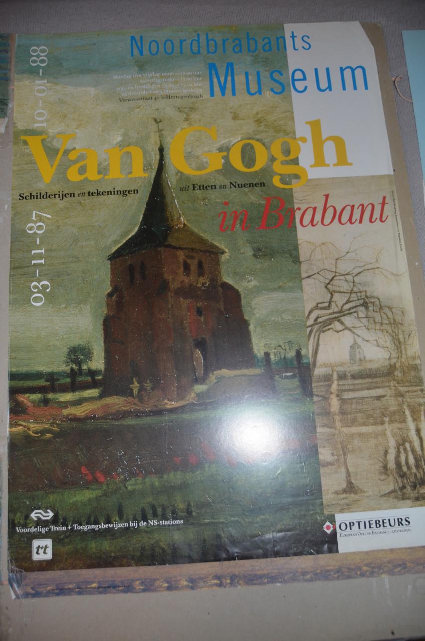Posters tentoonstellingen Ned. kunstenaars ong. 40 jaar oud!