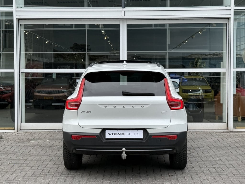 Volvo XC40 t5 262pk recharge ultimate dark | adap.cruise| panodak| trekhaak