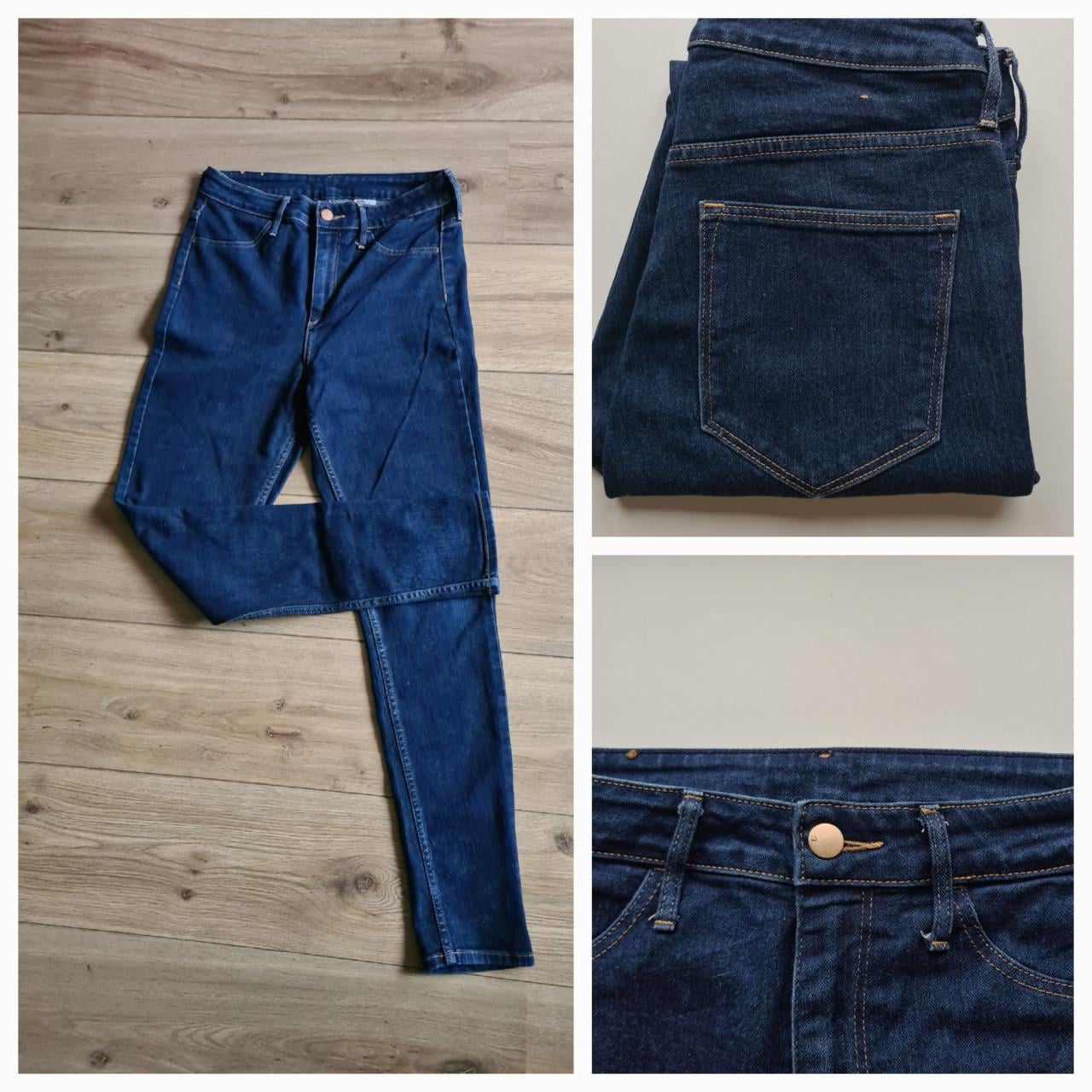 Donker blauwe skinny stretch spijkerbroek van H&M  Maat M
