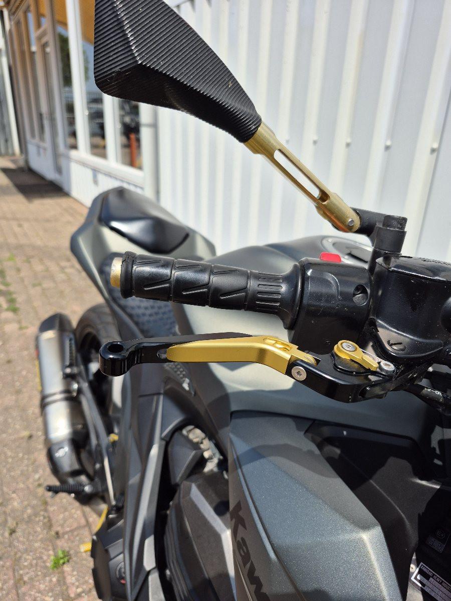 Kawasaki Z800 Akra, stoere naked bike