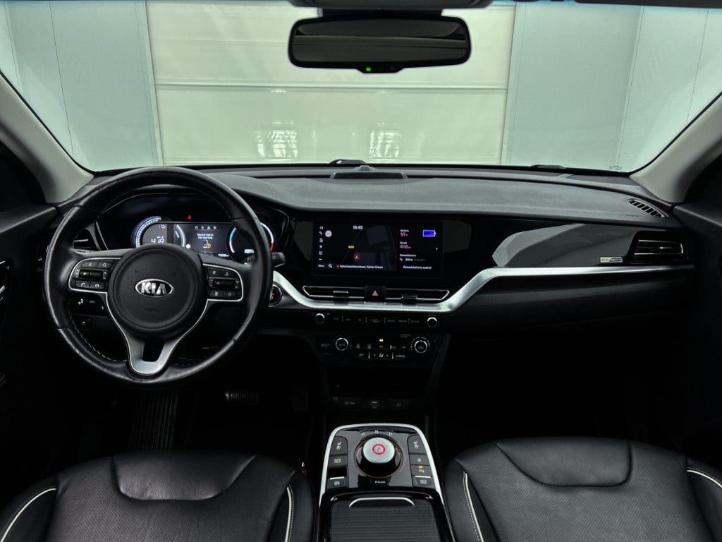Kia E-niro executiveline 64 kwh | automaat | parker sensoren | leder | stoe