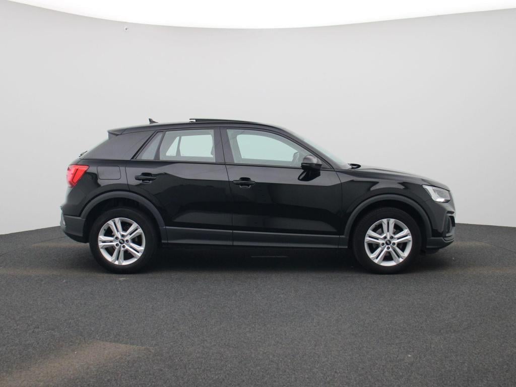 Audi Q2 35 tfsi pro line | panoramadak | stoelverwarming | leder | camera |